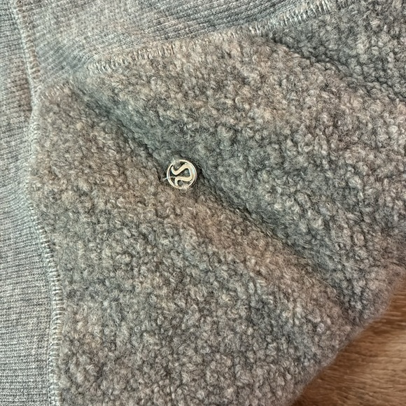 lululemon fuzzy fleece quarter zip size 6 gray - Picture 4 of 9